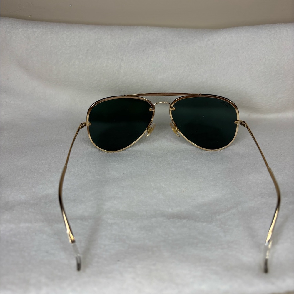 Ray-Ban Gold Frame Aviator Sunglasses - Picture 5 of 6